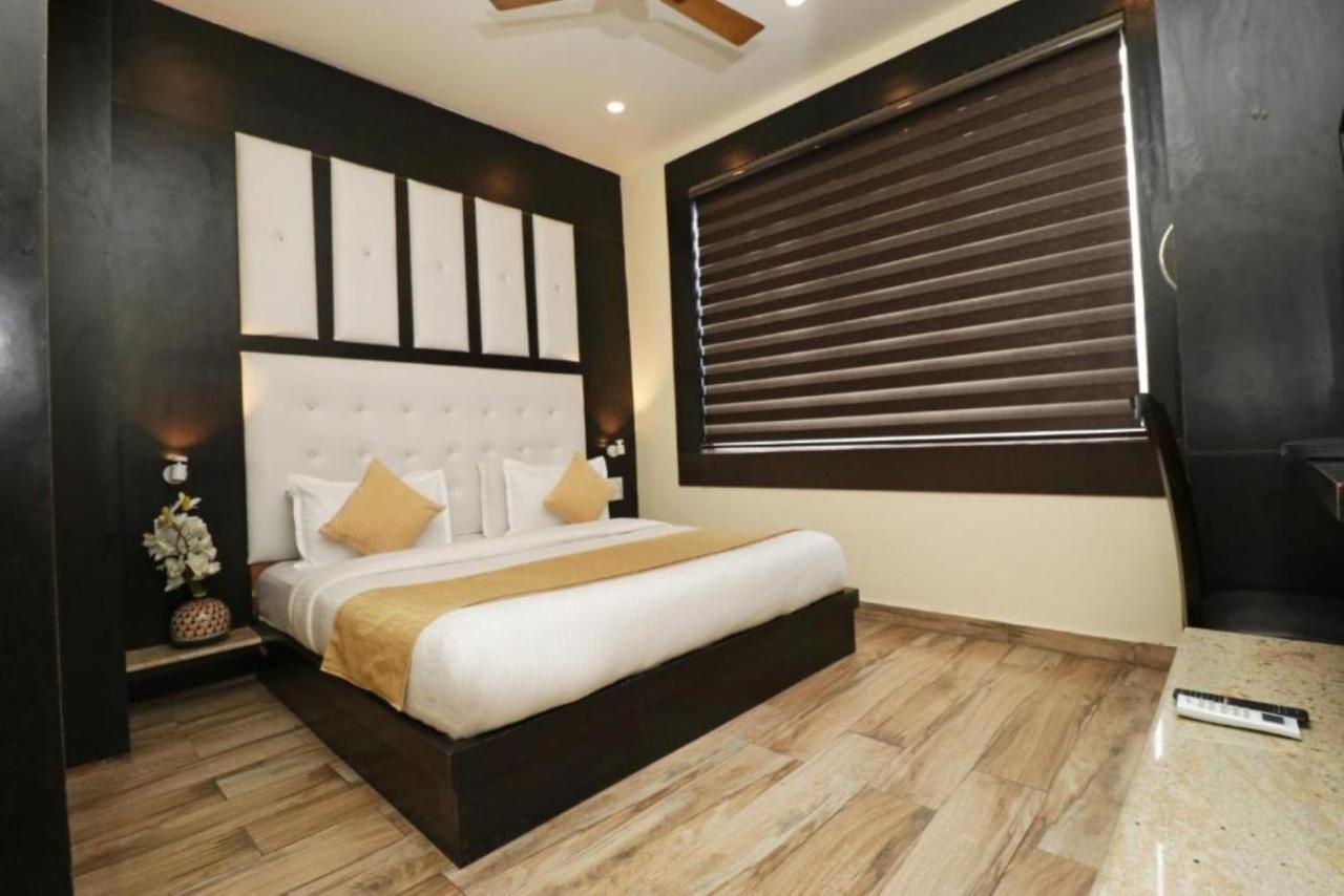 Hotel Mirage Residency - Hill View Hotel In 达兰萨拉 外观 照片